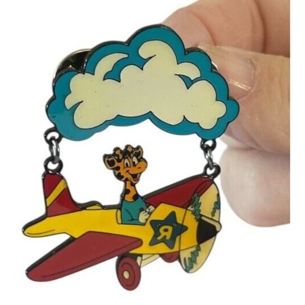 Vintage 90's Geoffrey The Giraffe‎ AirplaneToys R Us Limited Edition Pin 1990's
